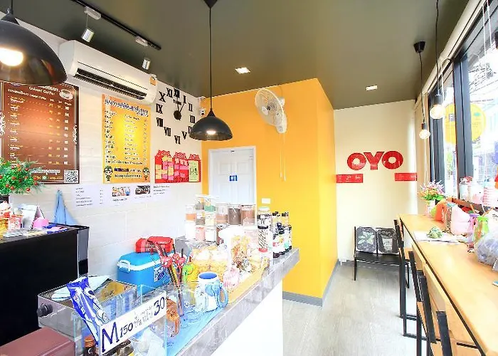 Oyo 265 Ratchada Connect 2*